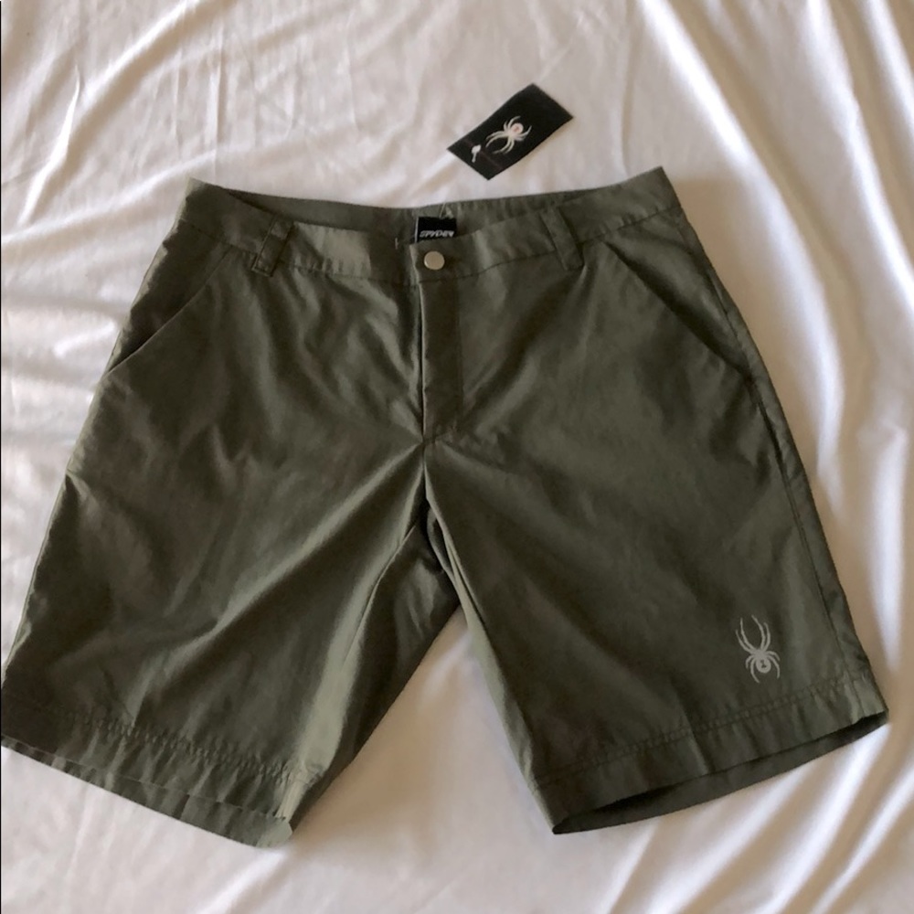 Spyder shorts L Green